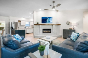 The St Augusdream Renovated Beach House Sleeps 8 Walk to Beach